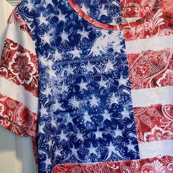 🖤🖤 Gloria Vanderbilt Women’s Patriotic Dress Top (size M) - Picture 2 of 5